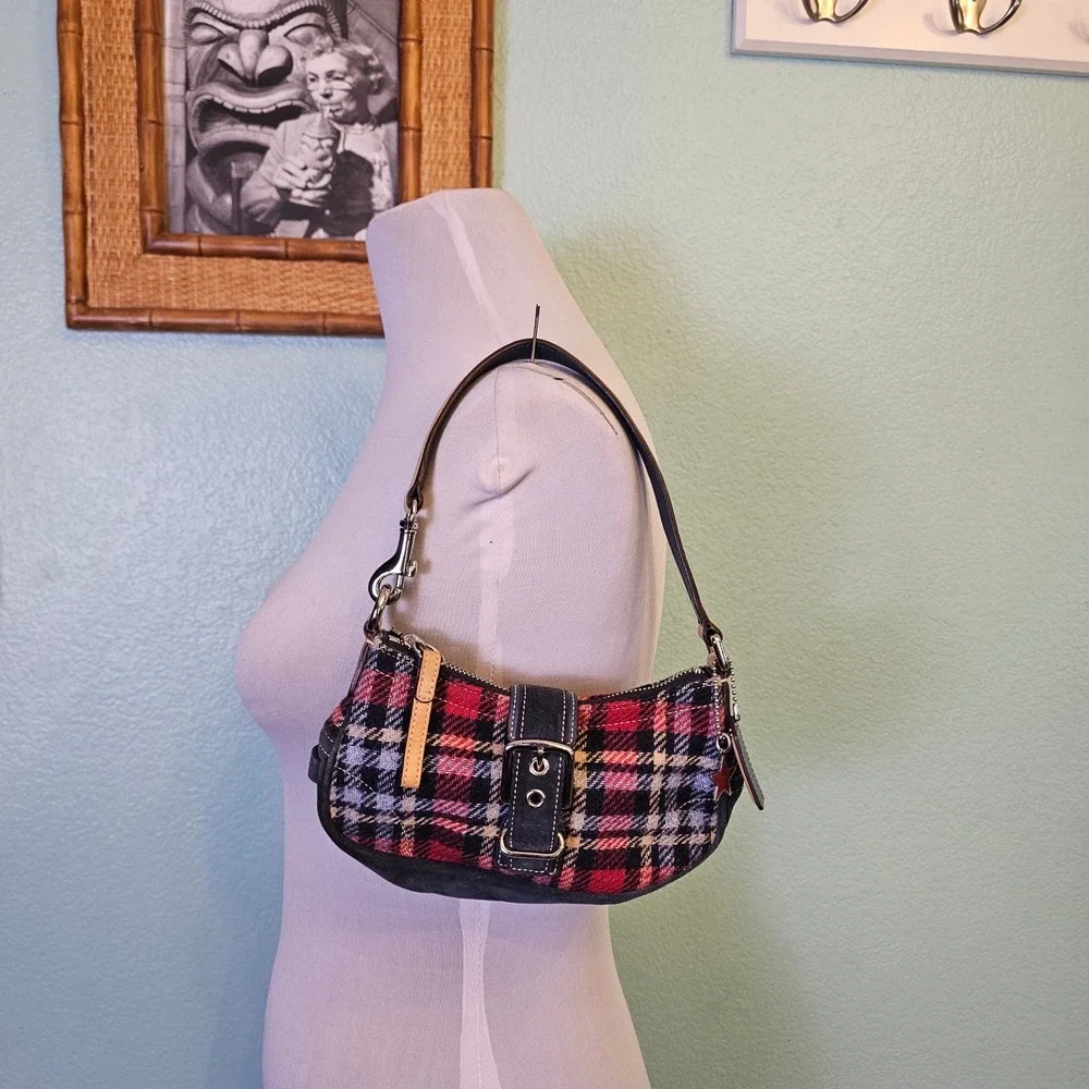 Coach‎ Soho Plaid Wool Suede Demi Bag 7570 Y2K Red Black Star Charm 2004